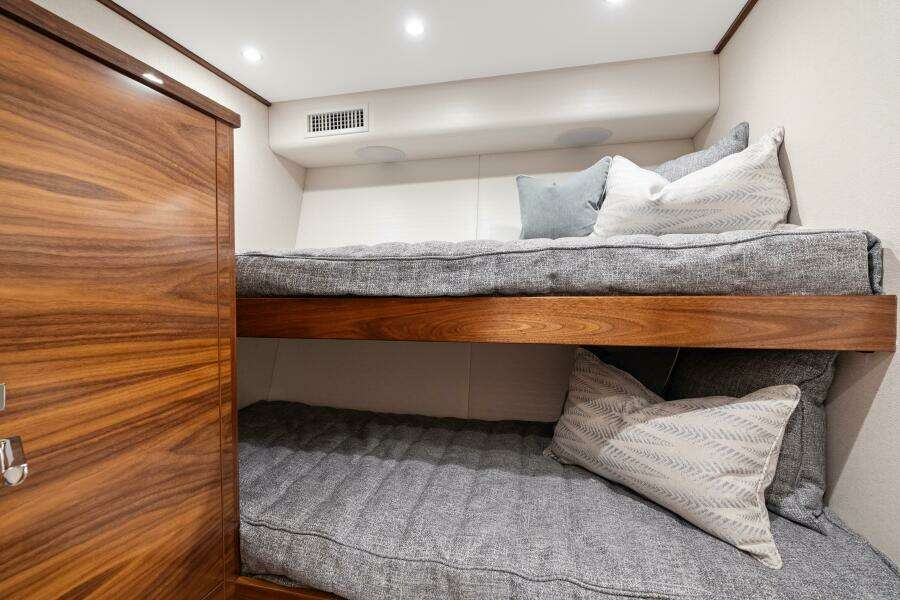 2026 Viking 74C 74ft Viking Yacht For Sale