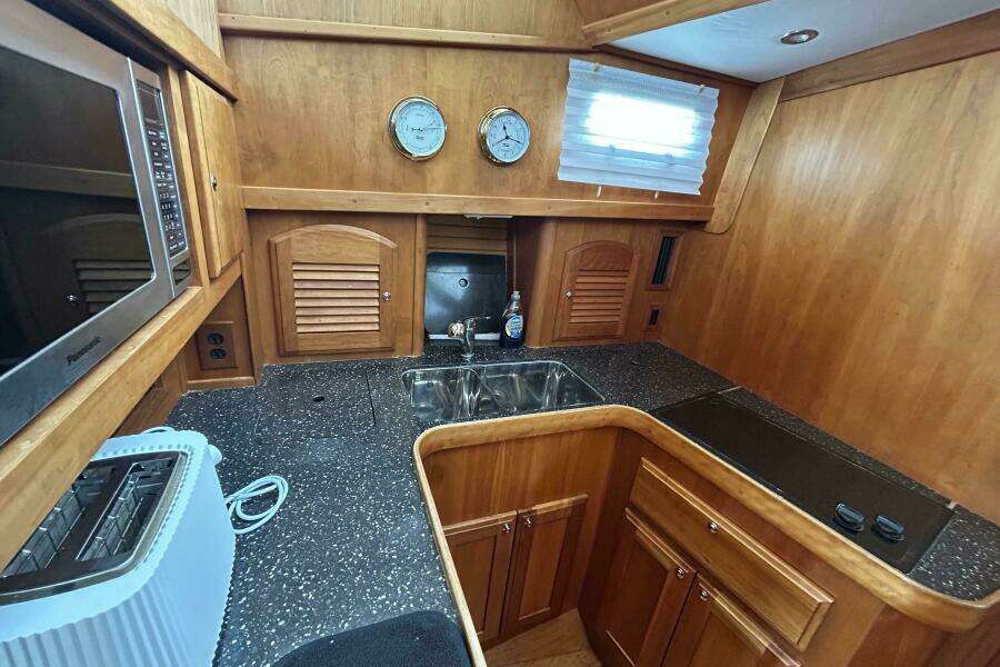 Ariadna 36ft Sabre Yacht For Sale