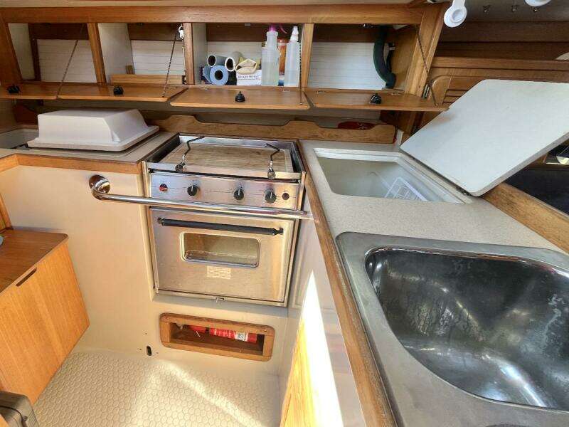 Already There 36ft Catalina Yacht For Sale