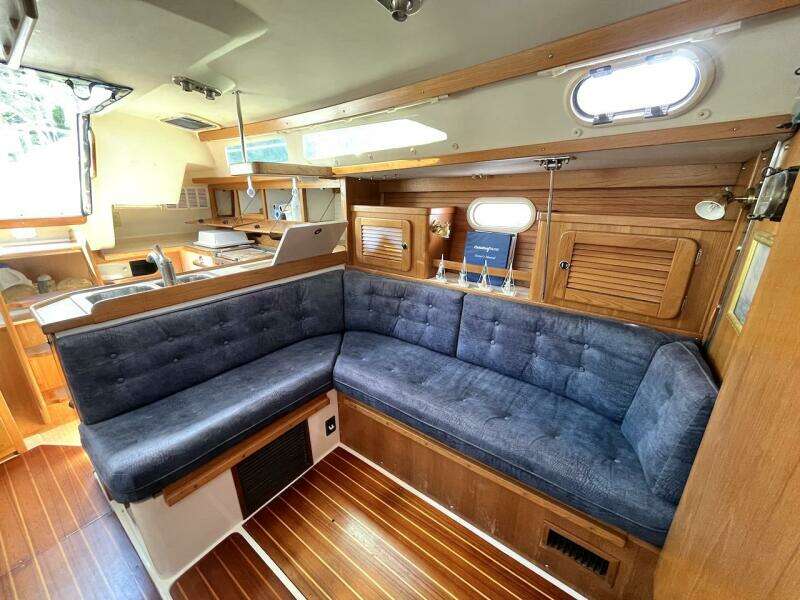 Already There 36ft Catalina Yacht For Sale