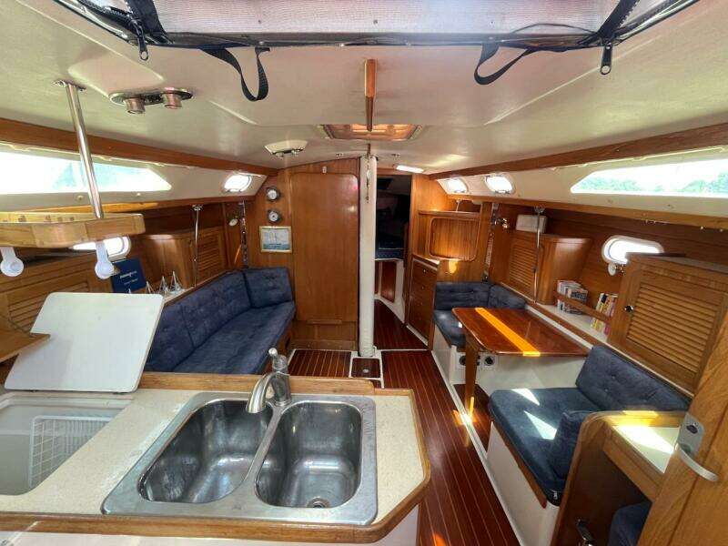 Already There 36ft Catalina Yacht For Sale