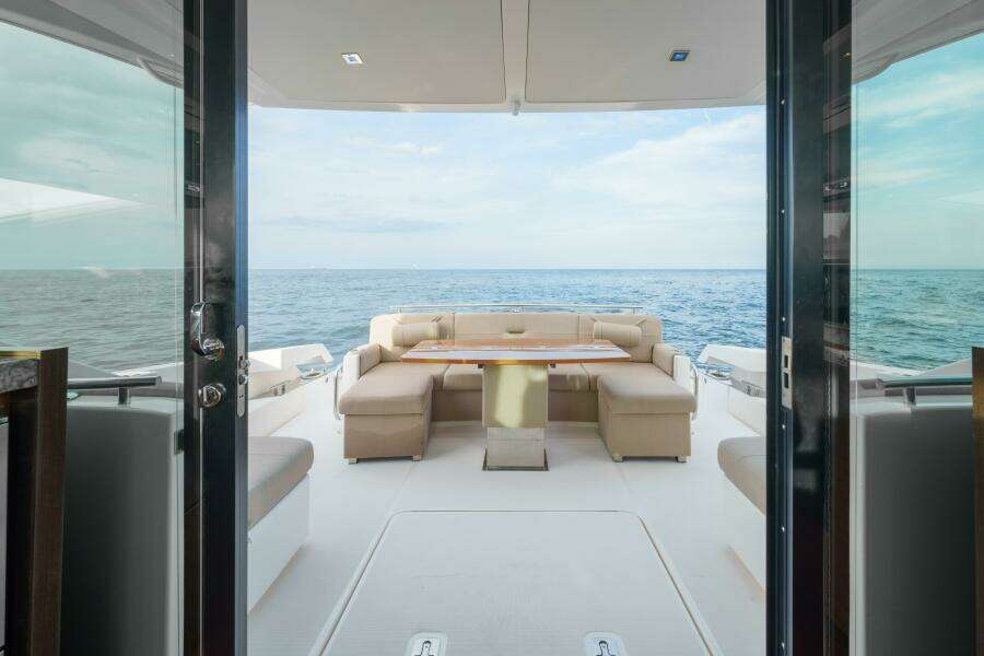 Happy Daze IV 55ft Tiara Yachts Yacht For Sale