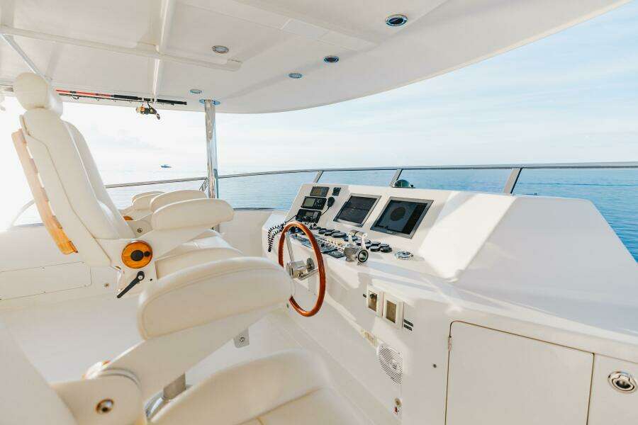 AURELIA 87ft President Yacht For Sale AURELIA 87ft President Yacht For Sale