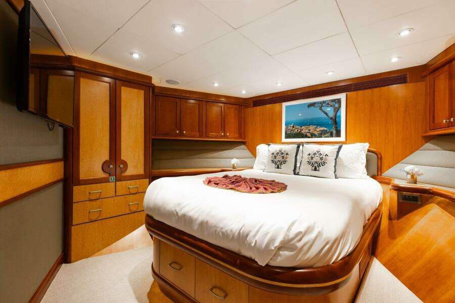 AURELIA 87ft President Yacht For Sale AURELIA 87ft President Yacht For Sale