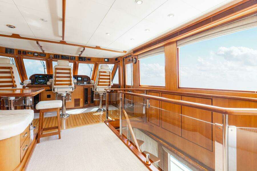 AURELIA 87ft President Yacht For Sale AURELIA 87ft President Yacht For Sale