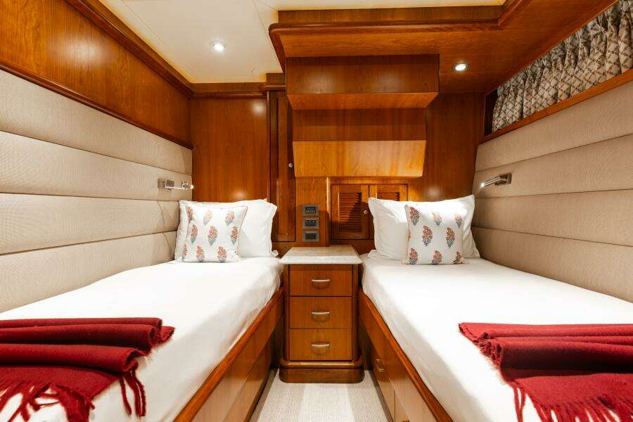 AURELIA 87ft President Yacht For Sale AURELIA 87ft President Yacht For Sale