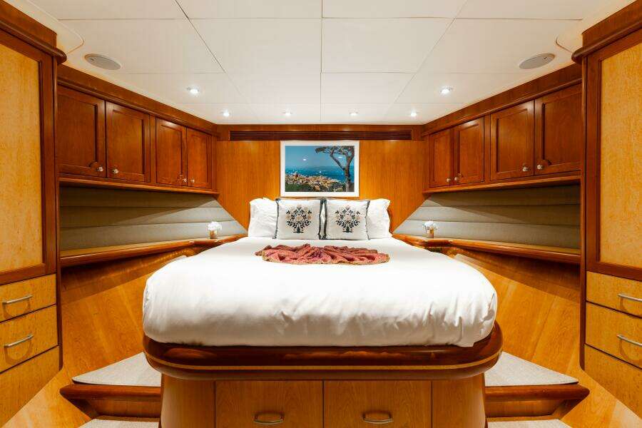 AURELIA 87ft President Yacht For Sale AURELIA 87ft President Yacht For Sale