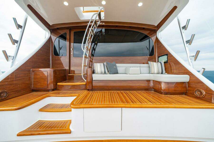 2026 Viking 82C 82ft Viking Yacht For Sale