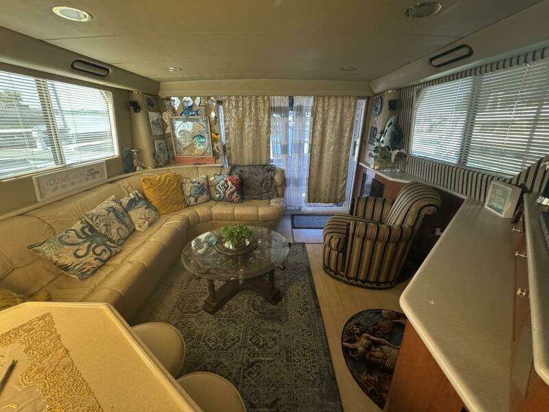 Knottin Matters 55ft Sea Ray Yacht For Sale