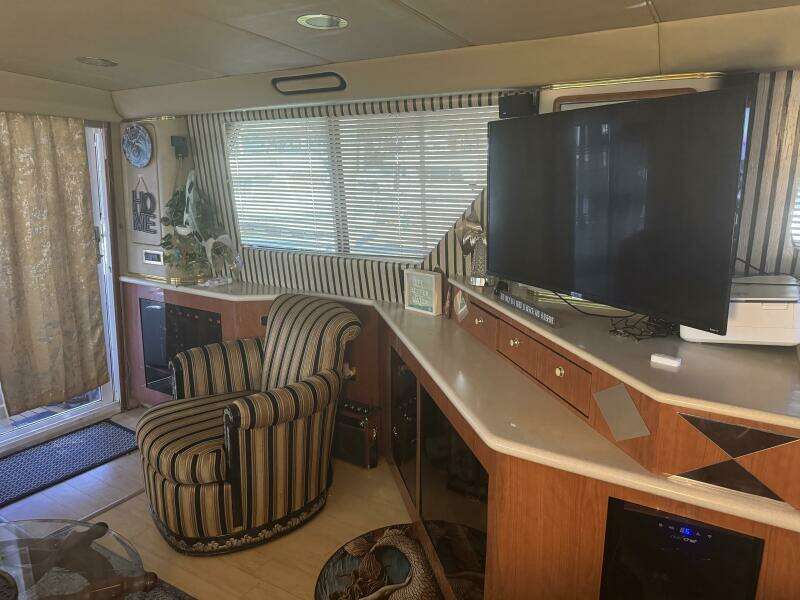 Knottin Matters 55ft Sea Ray Yacht For Sale
