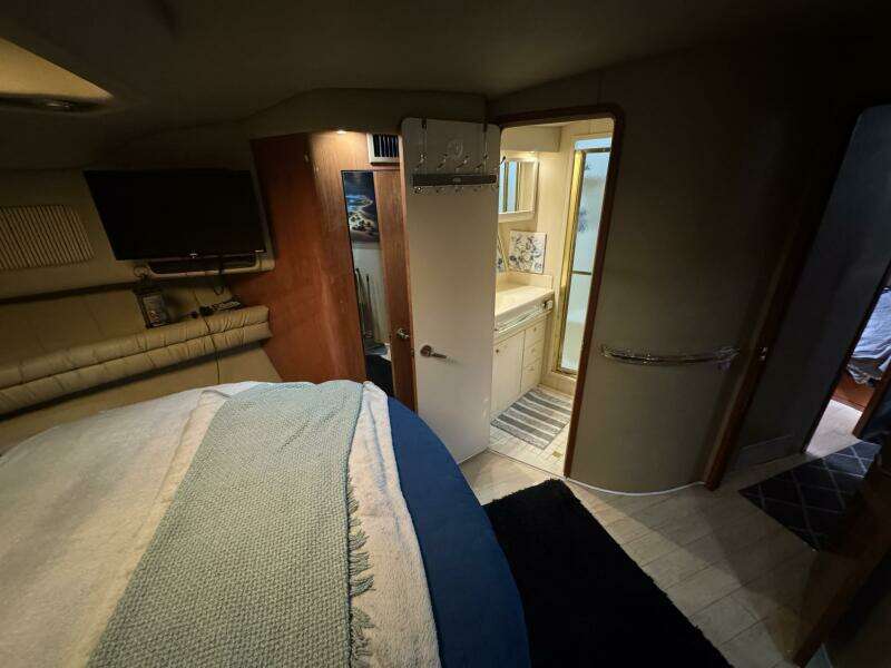 Knottin Matters 55ft Sea Ray Yacht For Sale