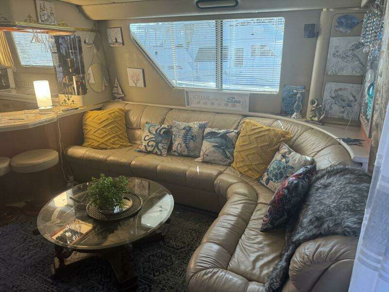 Knottin Matters 55ft Sea Ray Yacht For Sale