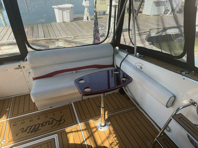 Knottin Matters 55ft Sea Ray Yacht For Sale