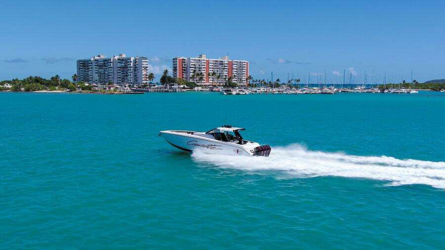 42ft Cigarette Yacht For Sale