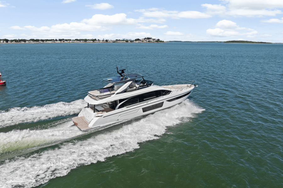 68ft Azimut Yacht For Sale