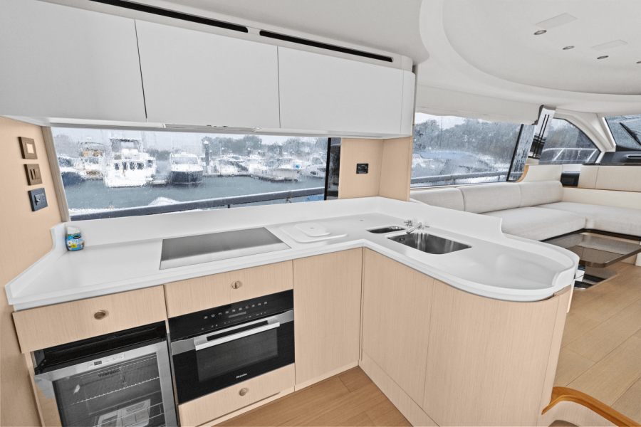 68ft Azimut Yacht For Sale