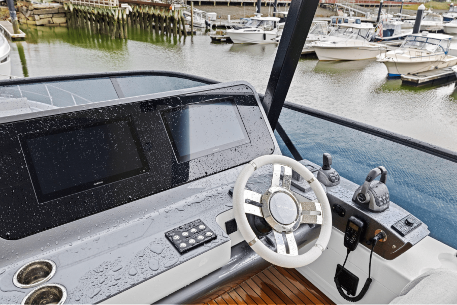 68ft Azimut Yacht For Sale