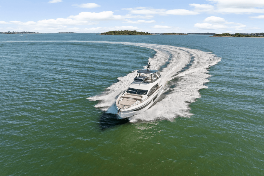 68ft Azimut Yacht For Sale
