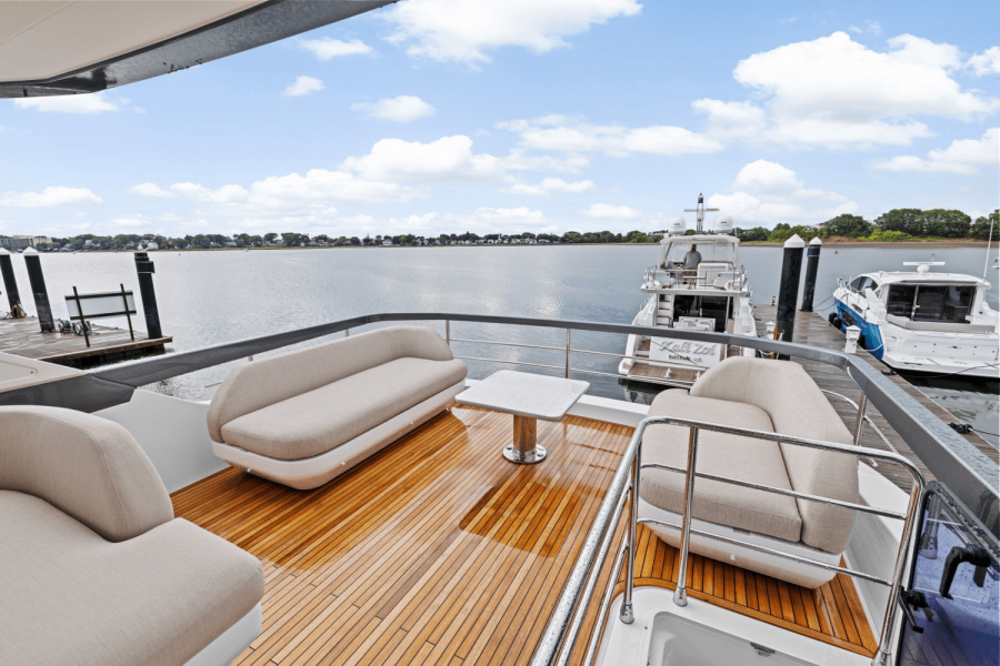 68ft Azimut Yacht For Sale