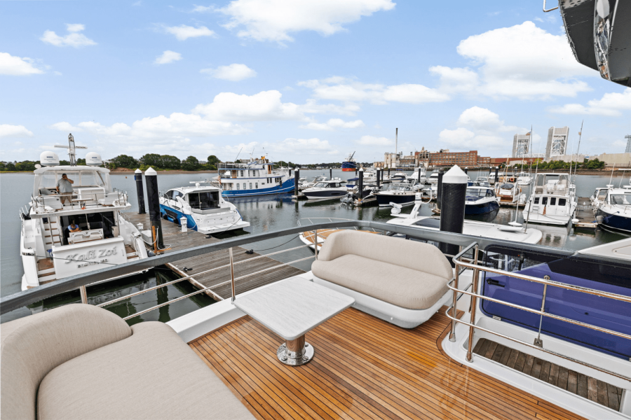 68ft Azimut Yacht For Sale