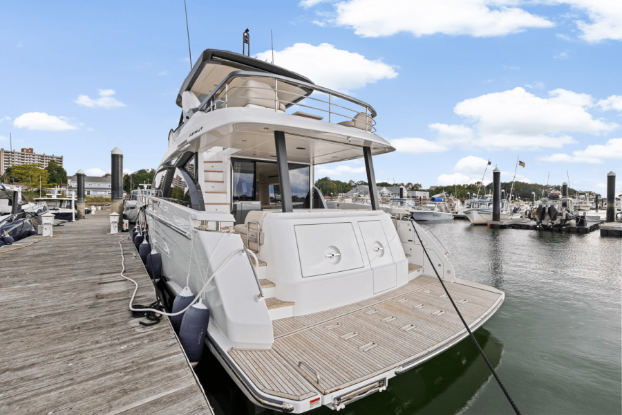 68ft Azimut Yacht For Sale