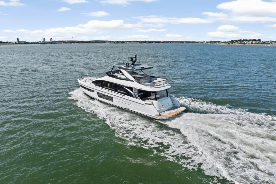68ft Azimut Yacht For Sale