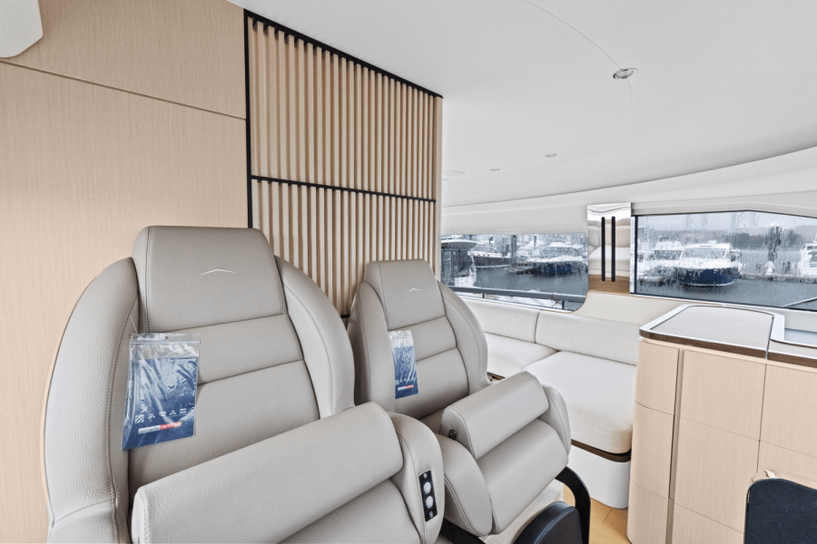 68ft Azimut Yacht For Sale
