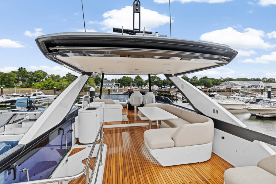68ft Azimut Yacht For Sale