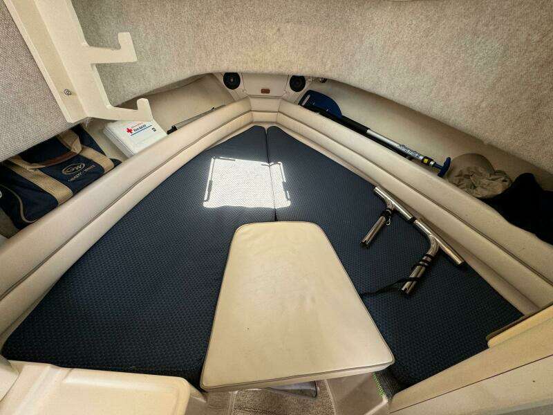 27ft Grady White Yacht For Sale