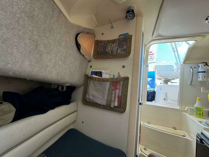 27ft Grady White Yacht For Sale