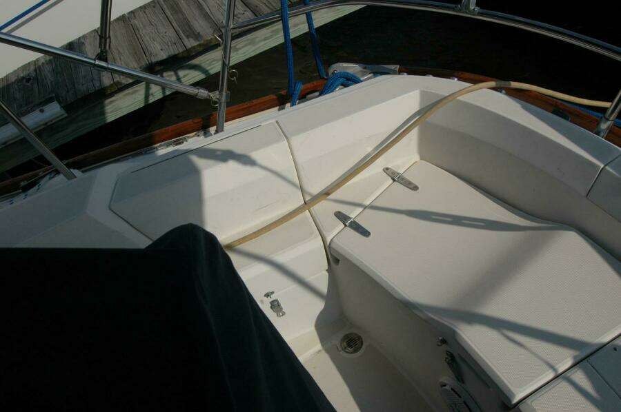 Outward 38ft Sabre Yacht For Sale