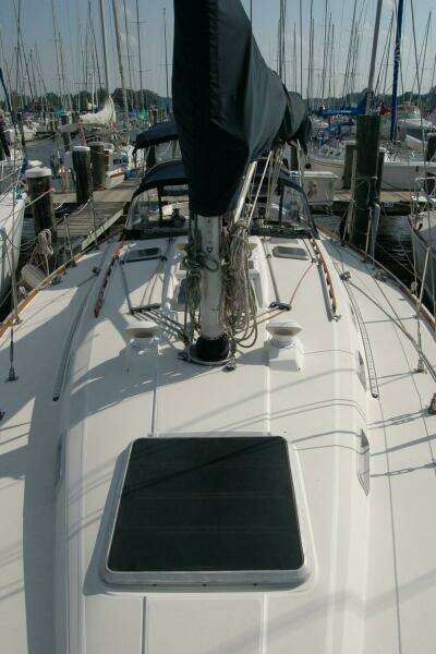 Outward 38ft Sabre Yacht For Sale