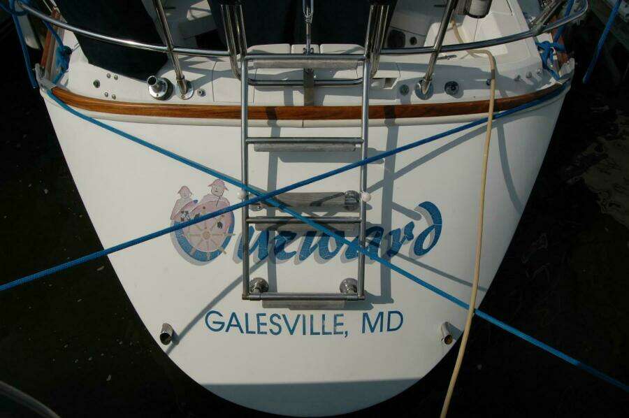 Outward 38ft Sabre Yacht For Sale