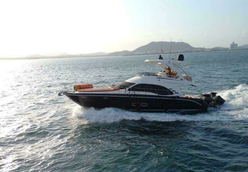 52ft Sea Ray Yacht For Sale