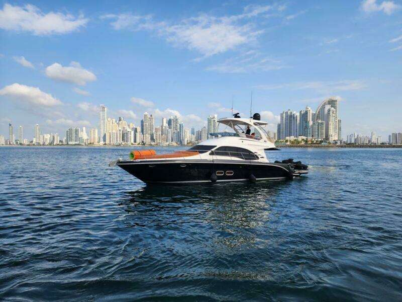 52ft Sea Ray Yacht For Sale