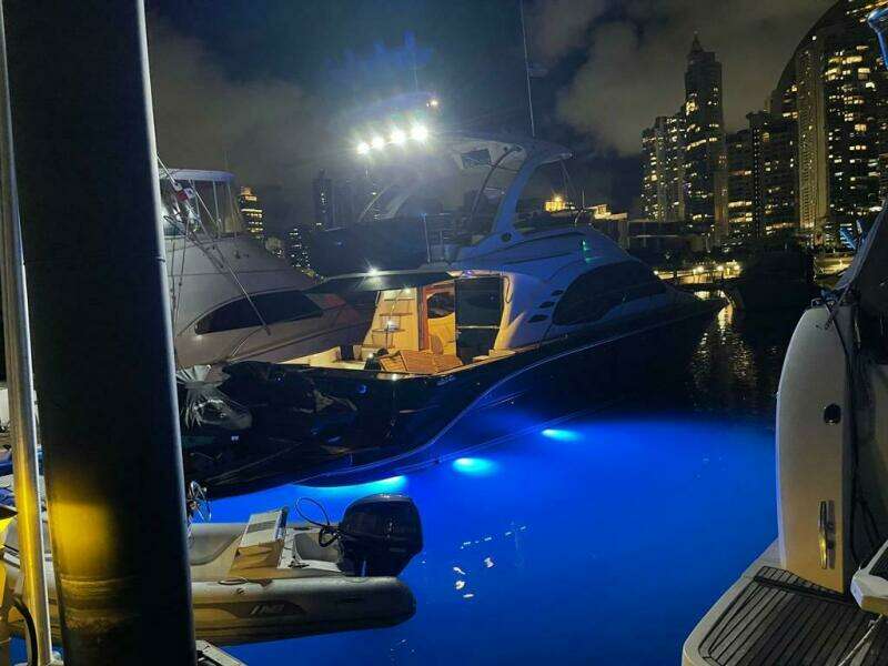 52ft Sea Ray Yacht For Sale
