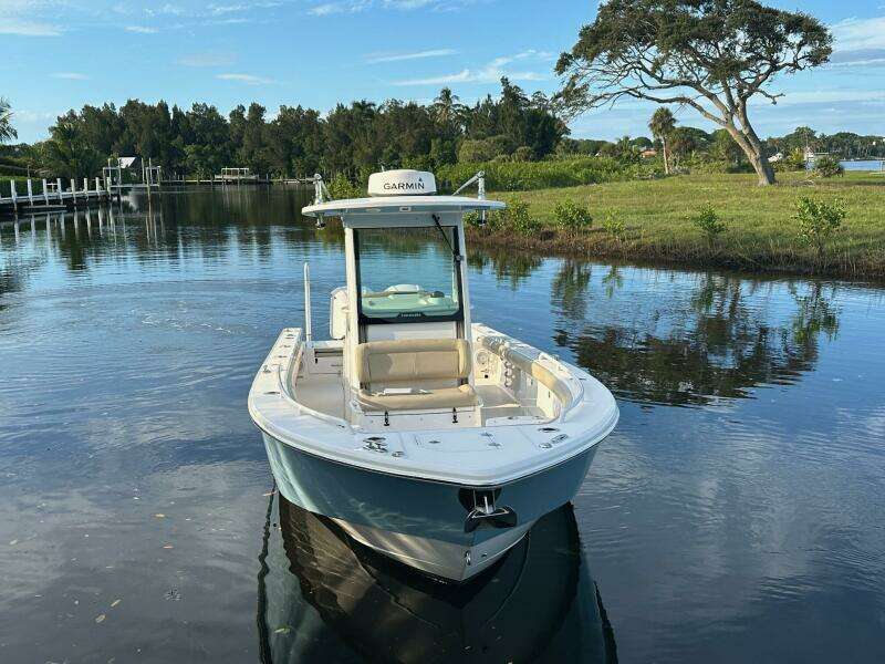 27ft Everglades Yacht For Sale