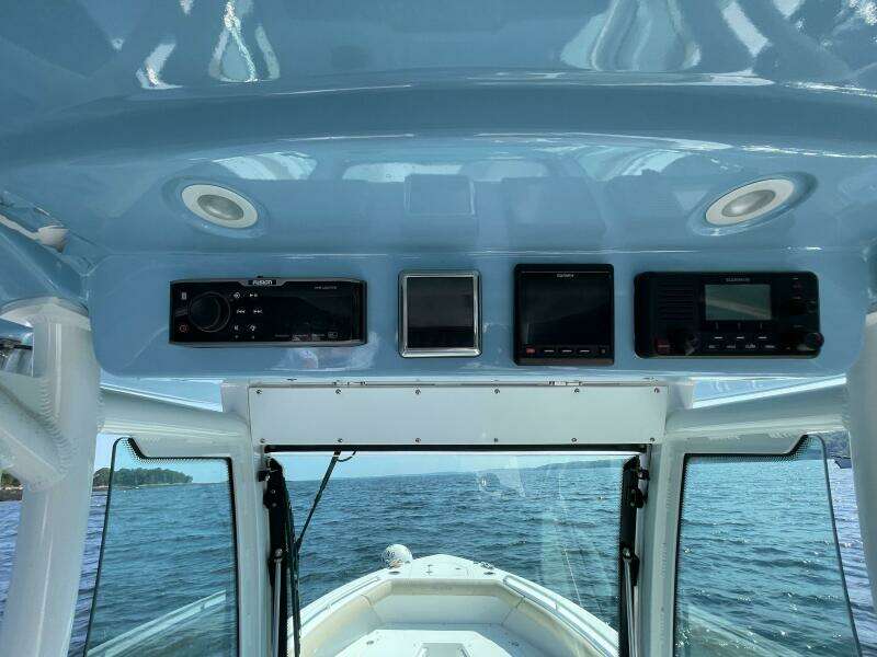 27ft Everglades Yacht For Sale