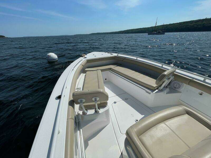 27ft Everglades Yacht For Sale