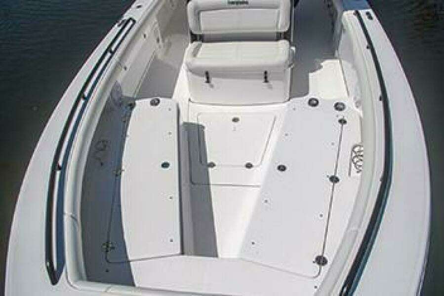 27ft Everglades Yacht For Sale