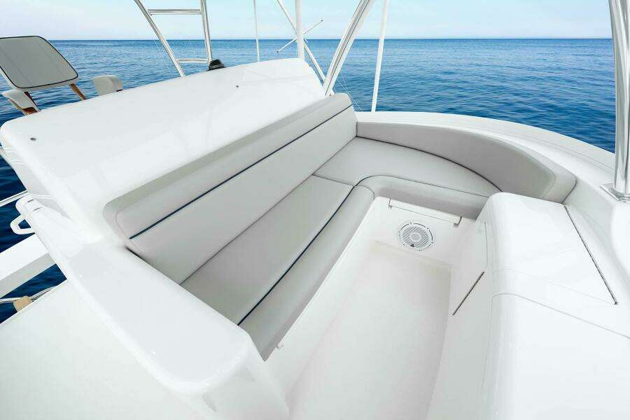 2026 Viking 82SB 82ft Viking Yacht For Sale