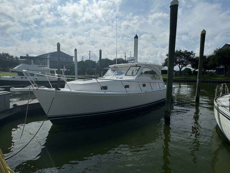Mero  34ft Mainship Yacht For Sale
