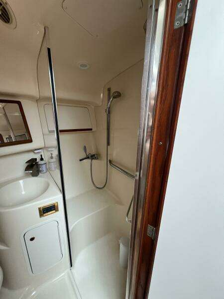 Just One More 42ft Sea Ray Yacht For Sale