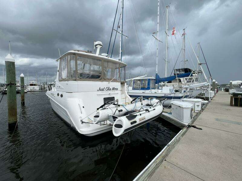 Just One More 42ft Sea Ray Yacht For Sale