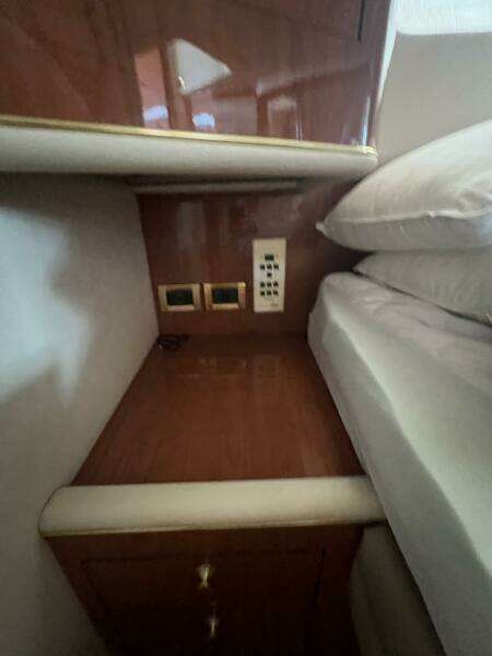 Just One More 42ft Sea Ray Yacht For Sale