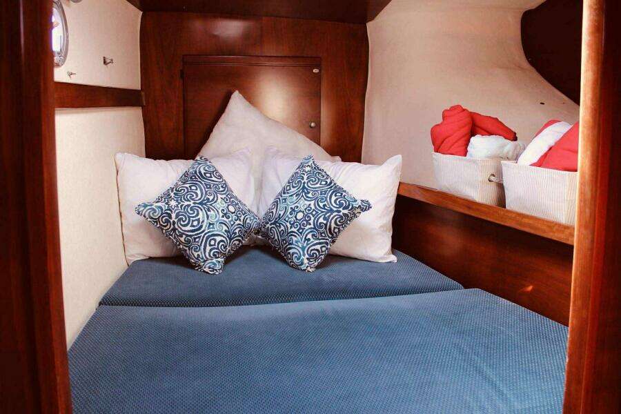 2000-fountaine-pajot-belize-43-sail-9923658-20250830060251807-3.jpg