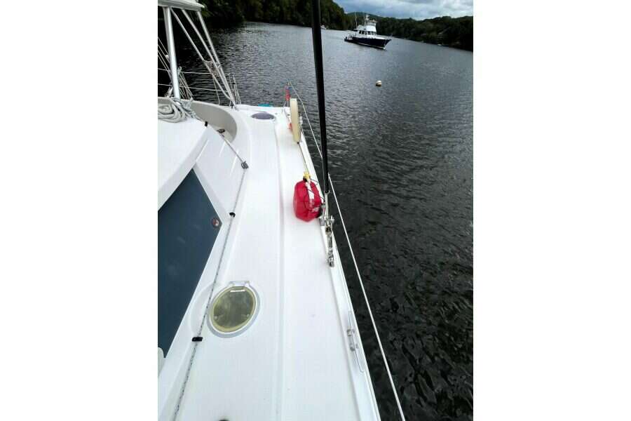 2000-fountaine-pajot-belize-43-sail-9923658-20250830060414723-1.jpg