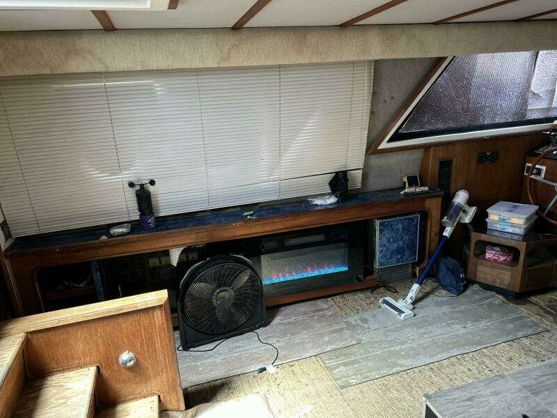 Morningstar 42ft Carver Yacht For Sale