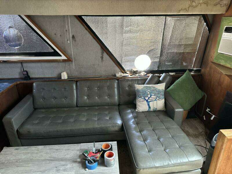 Morningstar 42ft Carver Yacht For Sale