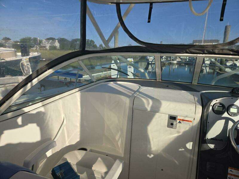 23ft Wellcraft Yacht For Sale